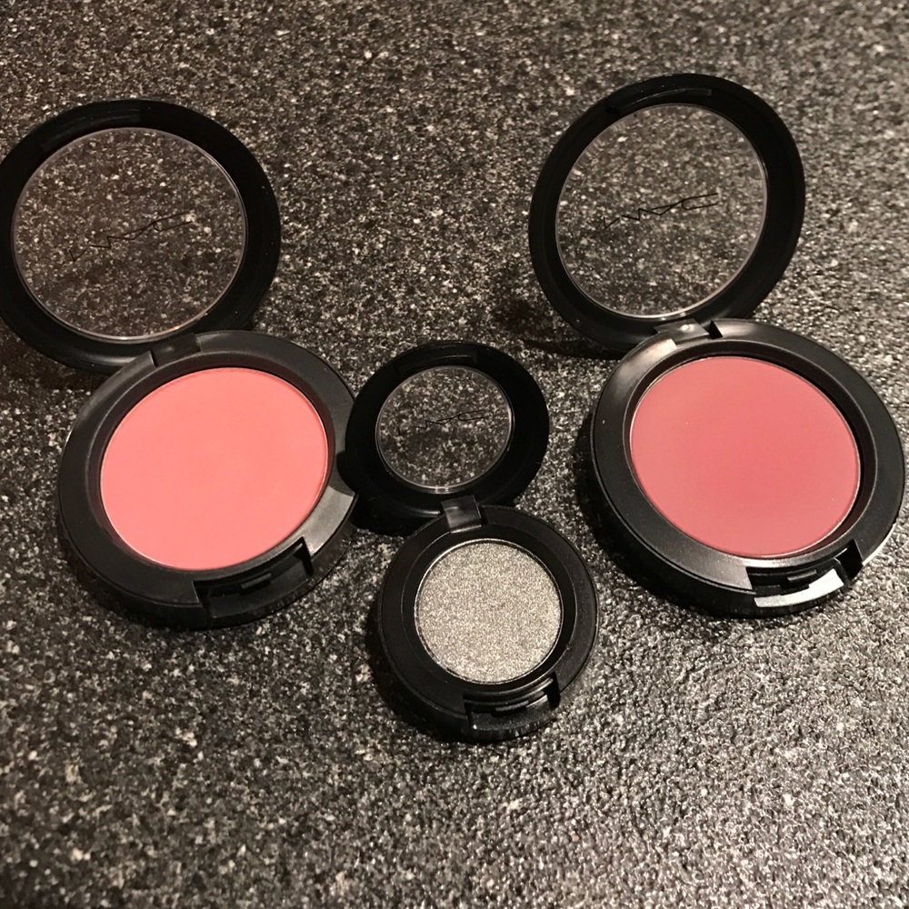 ‼️MAC Beauty Bundle‼️