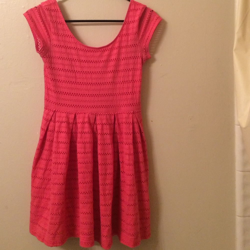 SO Pink Dress Size Small