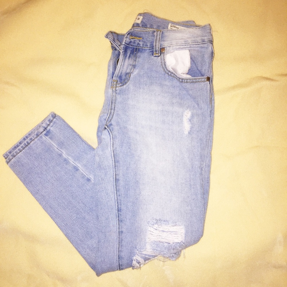 skinny boyfriend ripped jeans