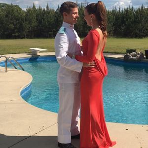 Meet your Posher, Harper