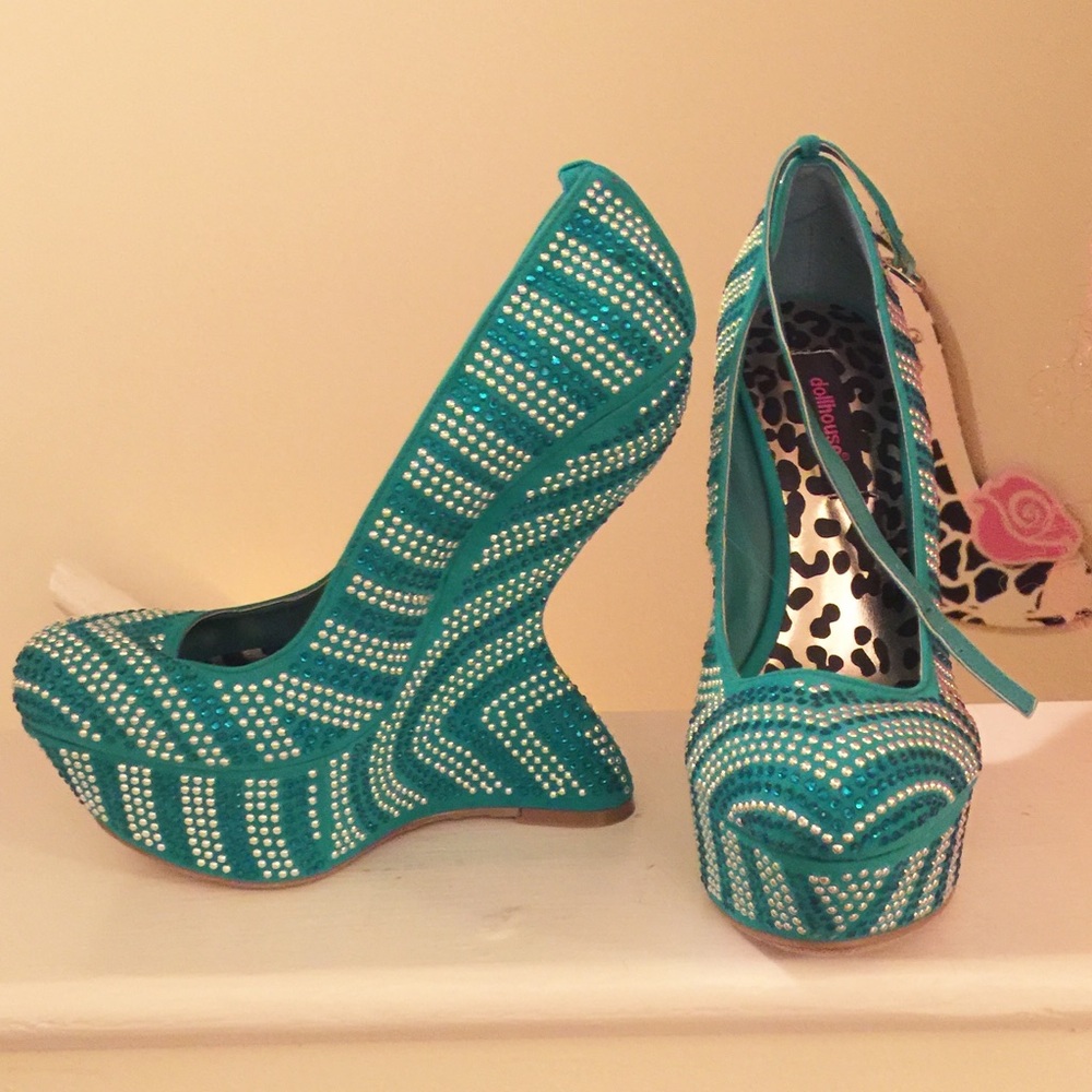 No heel shoes
