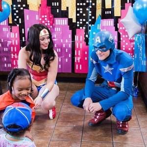 Meet your Posher, Corinn