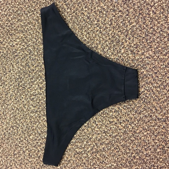 LSpace like bikini bottoms - Picture 3 of 4