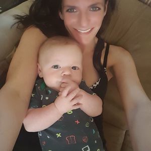 Meet your Posher, Carly