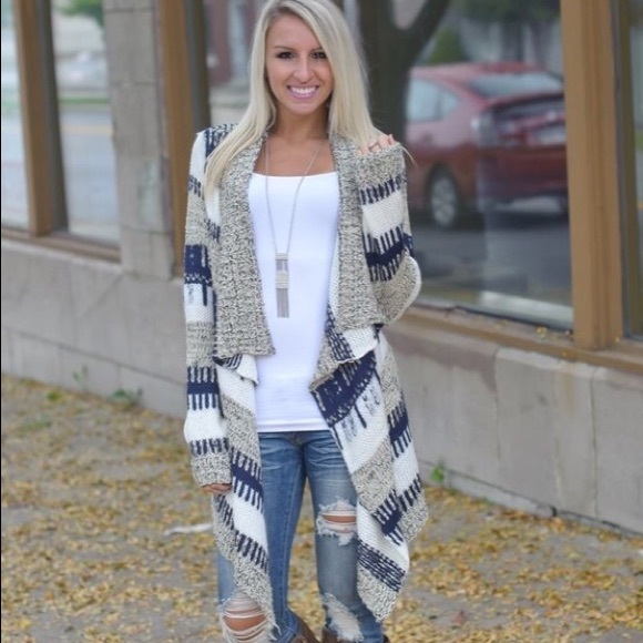 Lightweight not sweater waterfall cardi restock - Picture 2 of 5