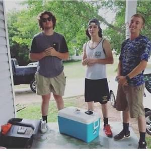 Meet your Posher, Reeves