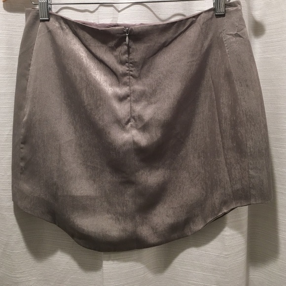 Skirt - Picture 2 of 2