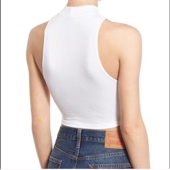 HP • White Crop Top • - Picture 3 of 5