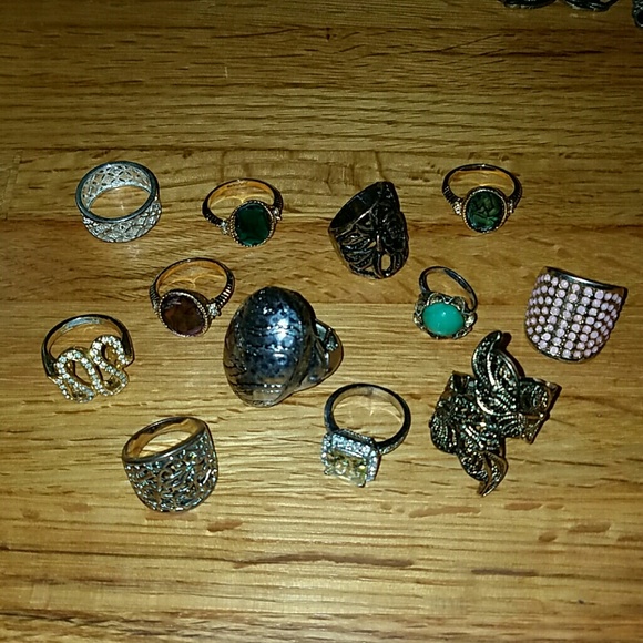 Assorted Rings - Picture 1 of 3