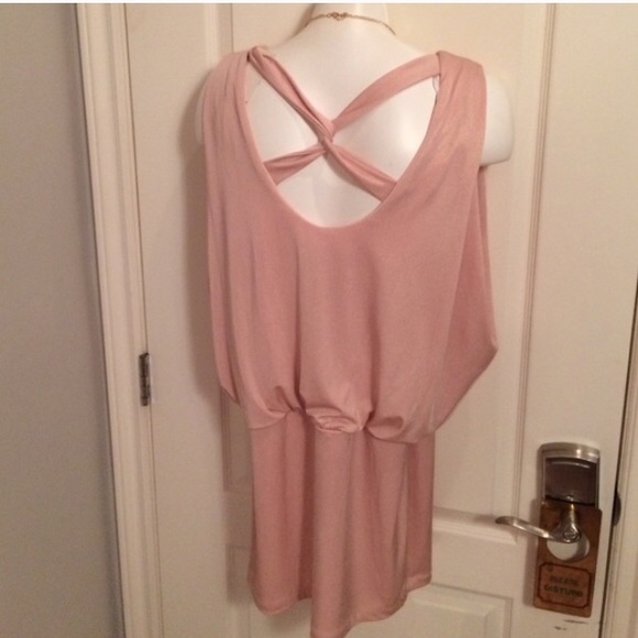 💐 Rose Gold Sleeveless Dress 💐 - Picture 2 of 4