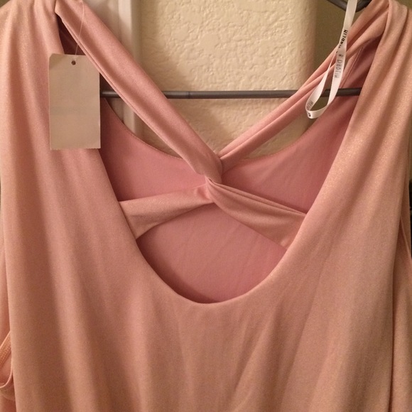 💐 Rose Gold Sleeveless Dress 💐 - Picture 4 of 4