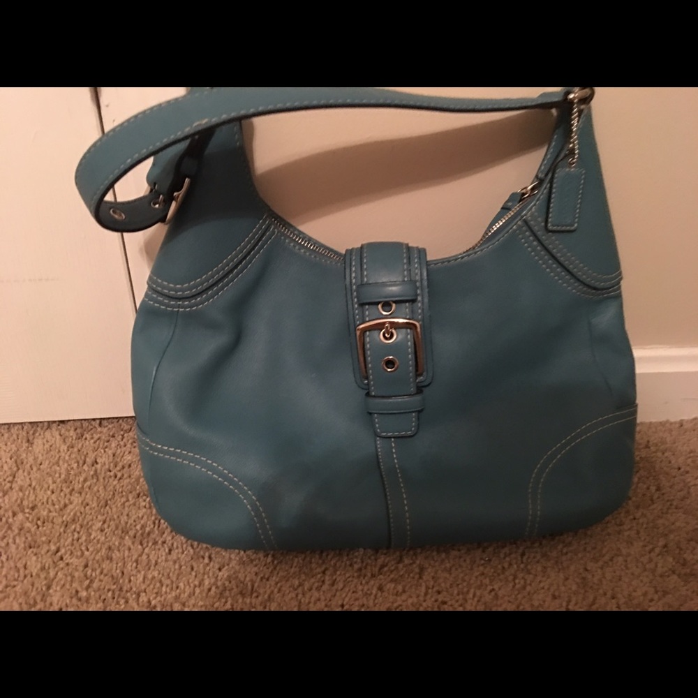 Coach purse!! Very nice!!!