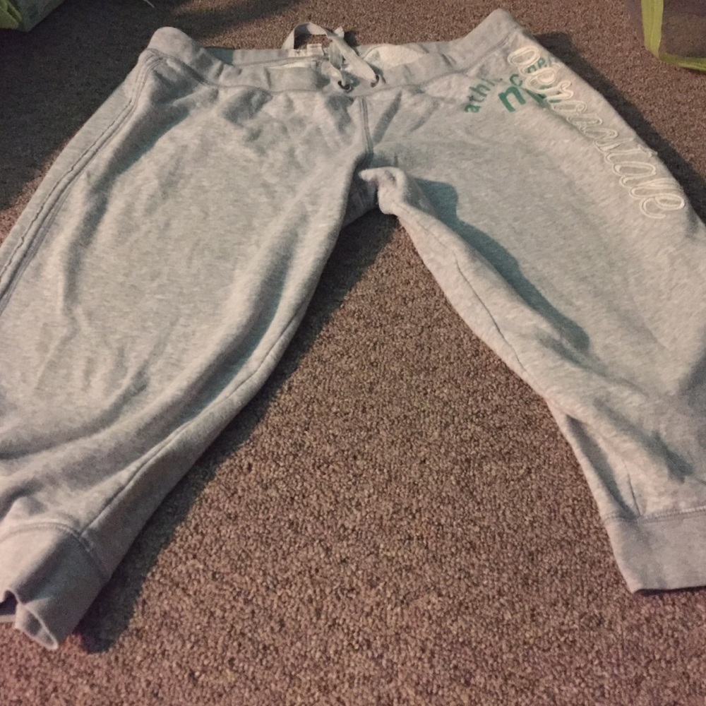 Gray Capri sweats