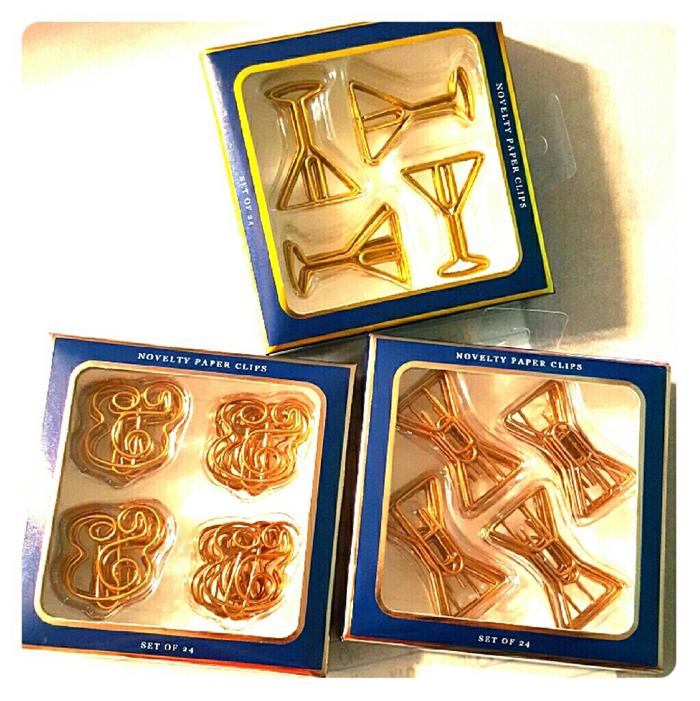 Novelty paper clips