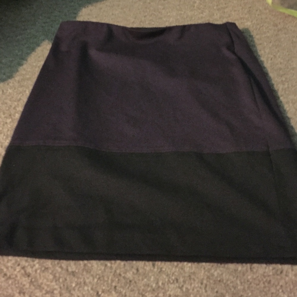 Black skirt