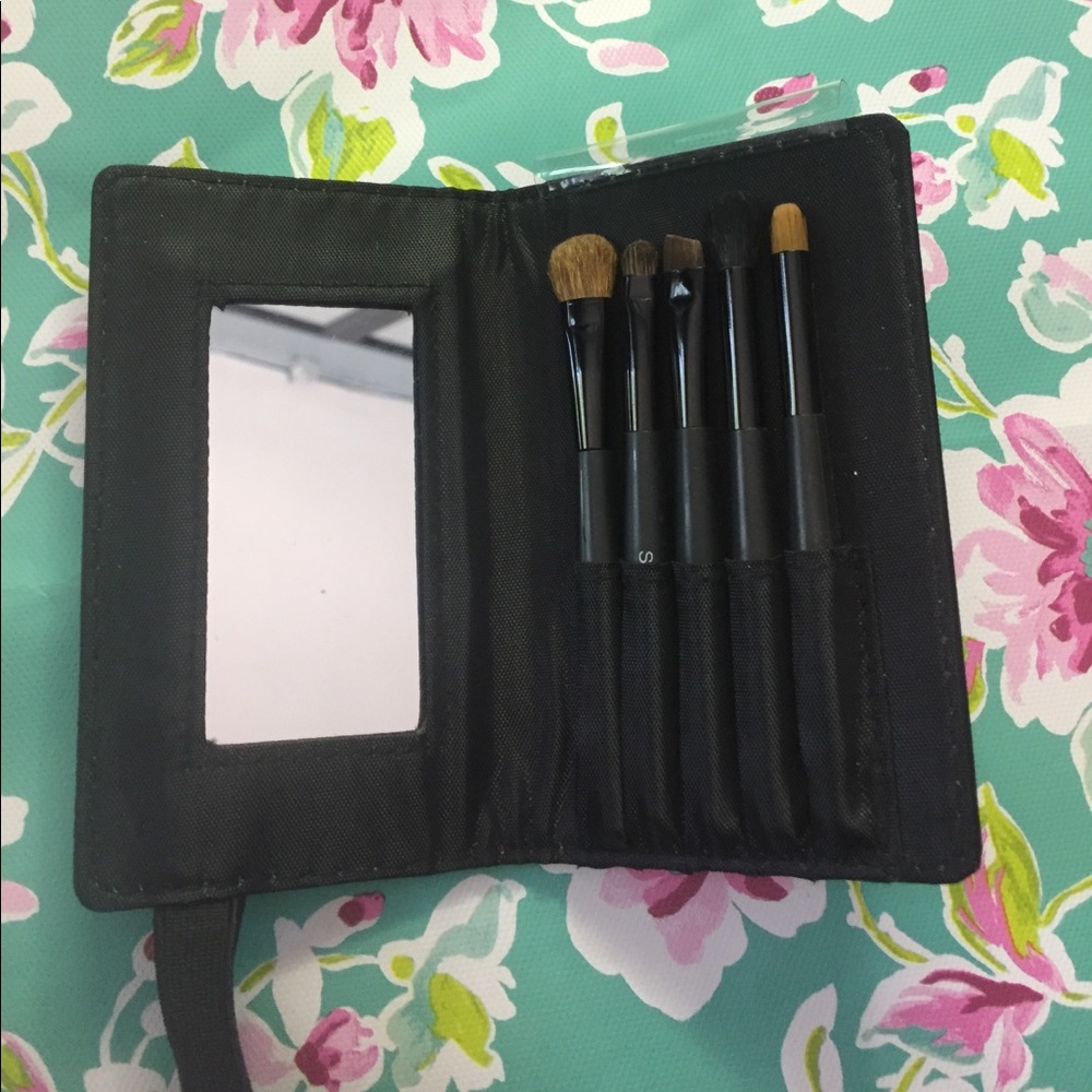 SONIA KASHUK TRAVEL BRUSH SET