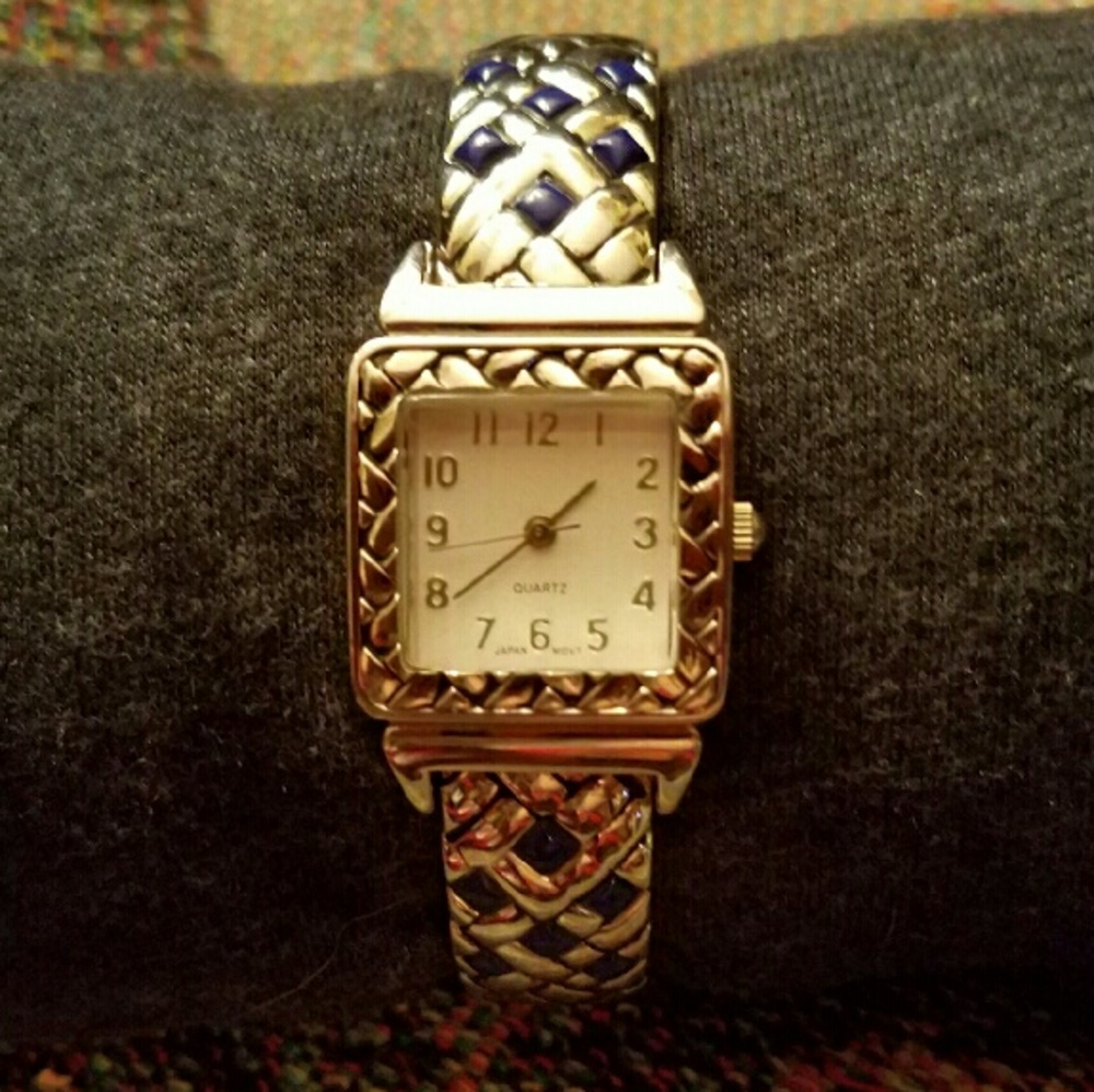 Bracelet watch