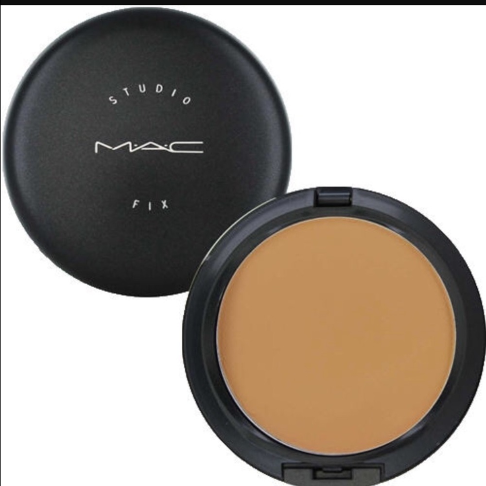MAC studio fix C40