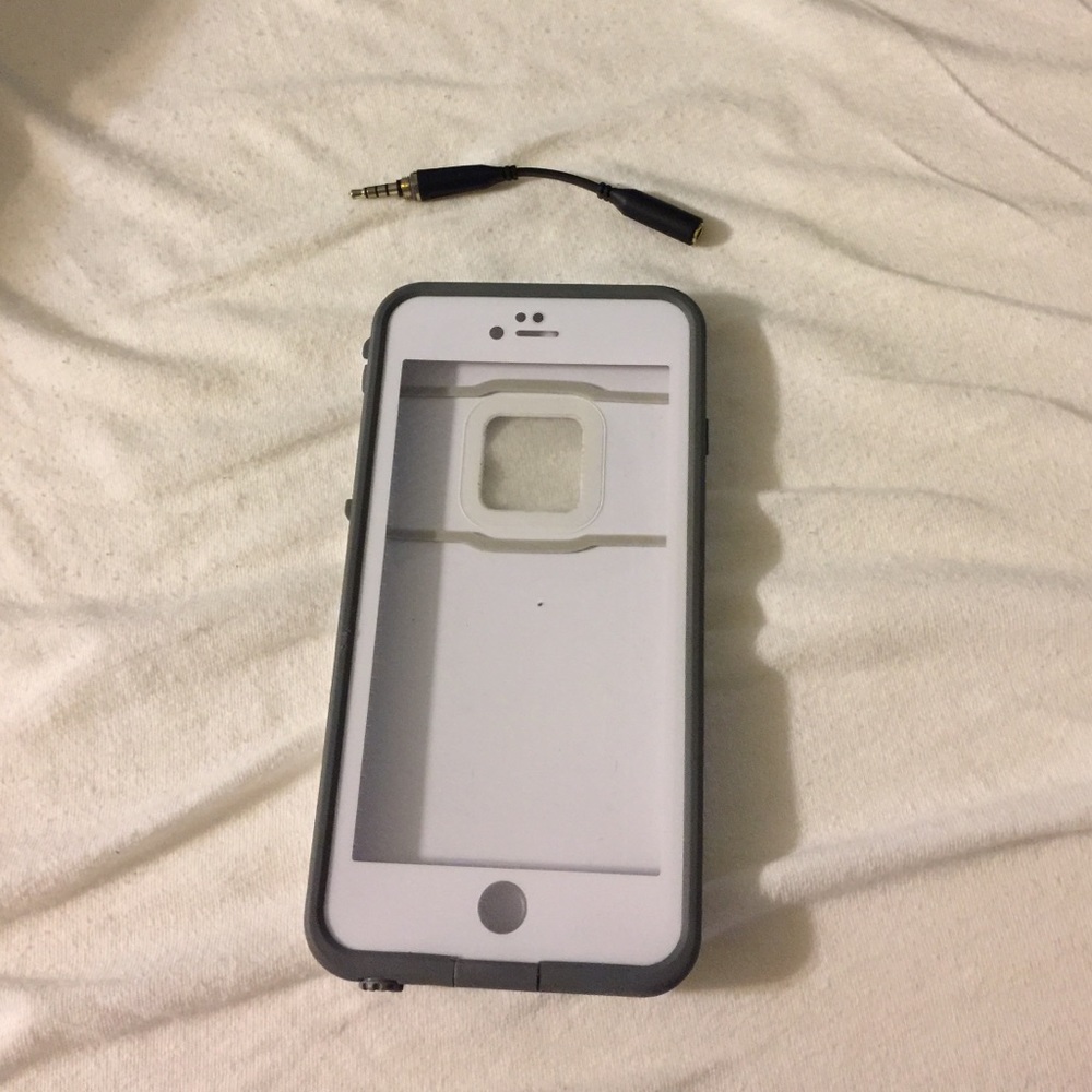 iPhone 6 Plus lifeproof case