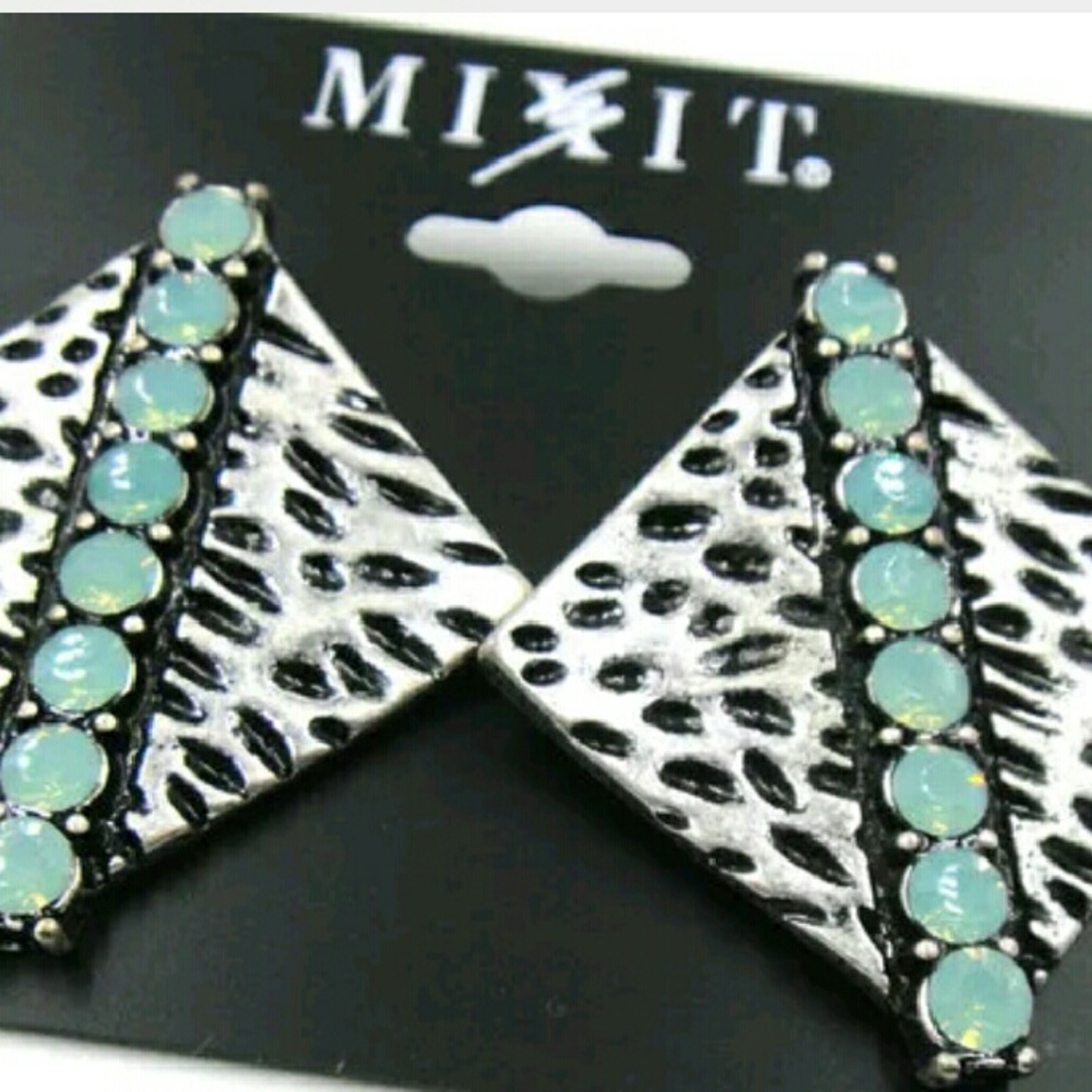 MIXIT Designer fashion Leopard print earrings