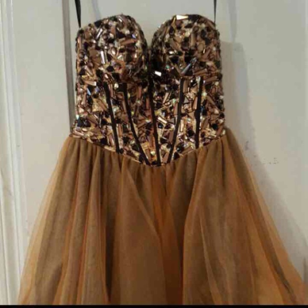 Tony Bowls Prom Dress