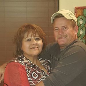 Meet your Posher, Stella salinas