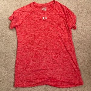 NWOT Under Armour tee