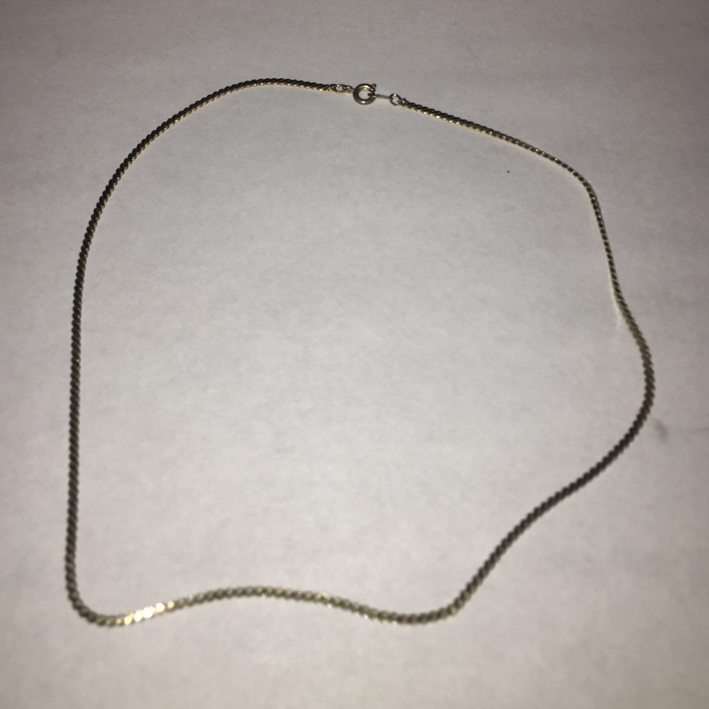 gold chain necklace