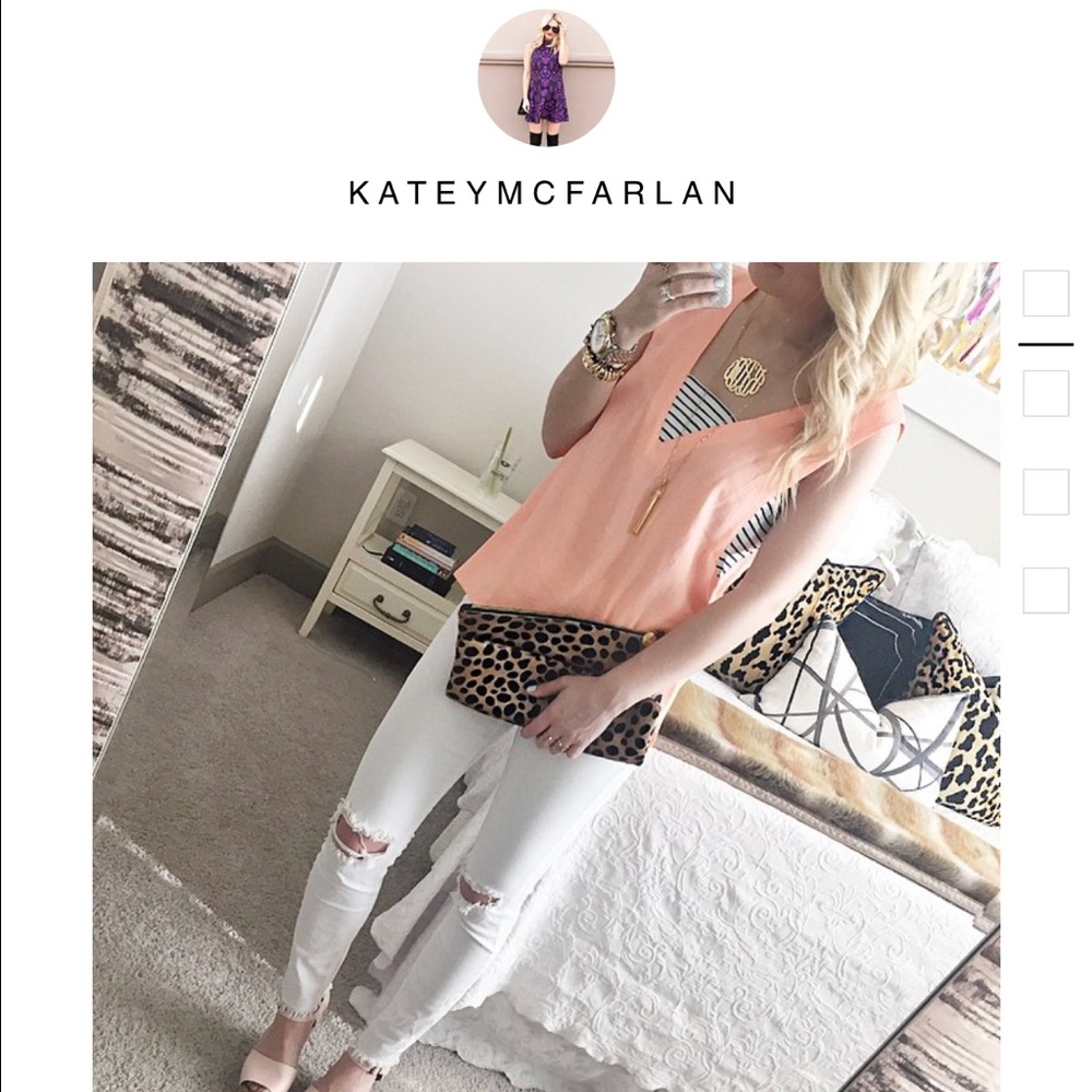 coral and blue top as seen on katey Mcfarlane