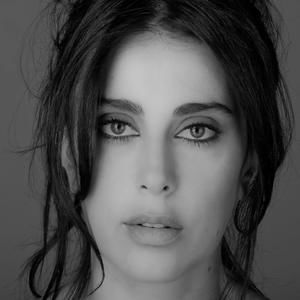 Meet your Posher, Hanan