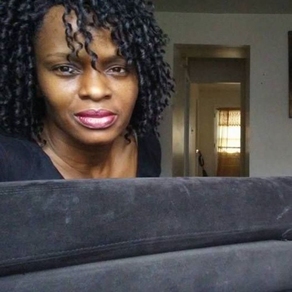 Meet your Posher, Malaika