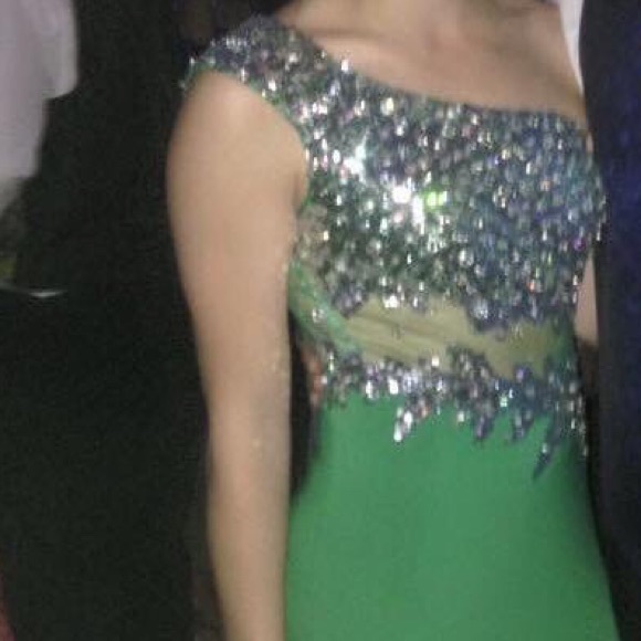 Prom Dress - Picture 1 of 2