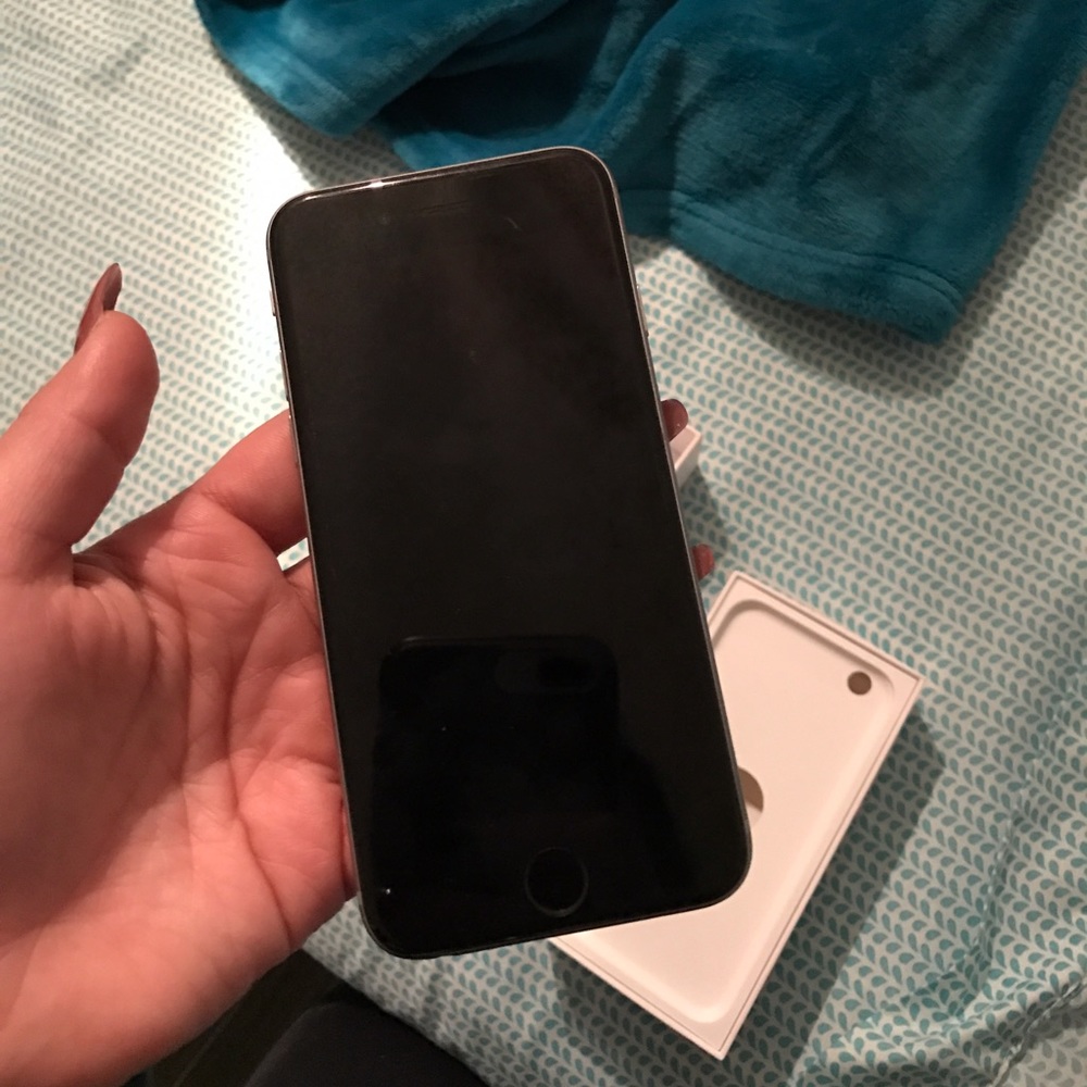 iPhone 6 T-Mobile 16Gbs USED