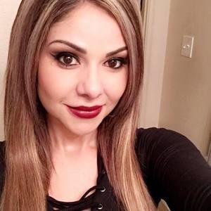 Meet your Posher, Martha veronica