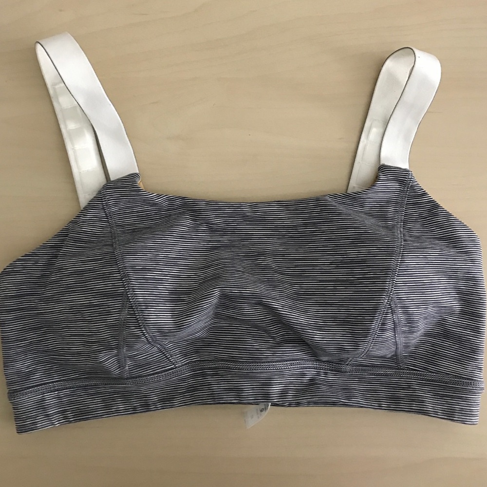 Lululemon Grey and White Adjustable Sports Bra