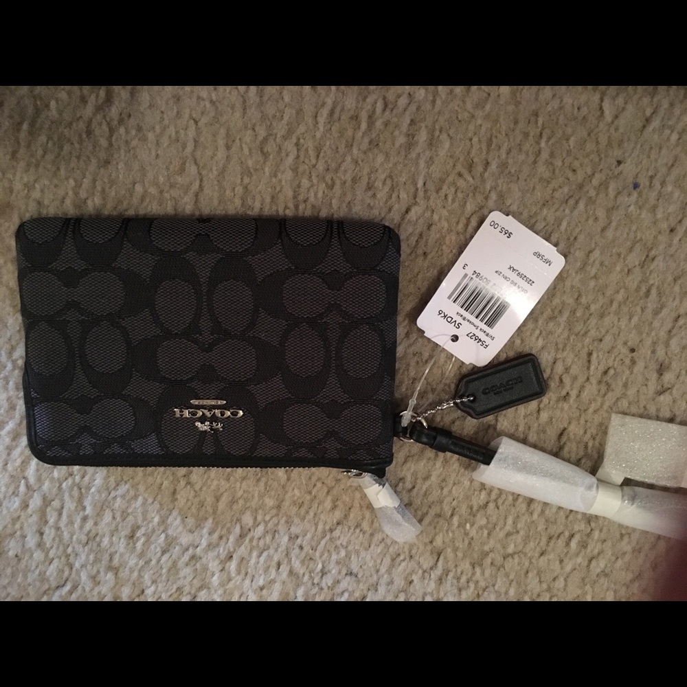 Coach Black/Grey Wrislet