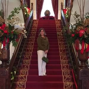 Meet your Posher, Loretta mcintyre