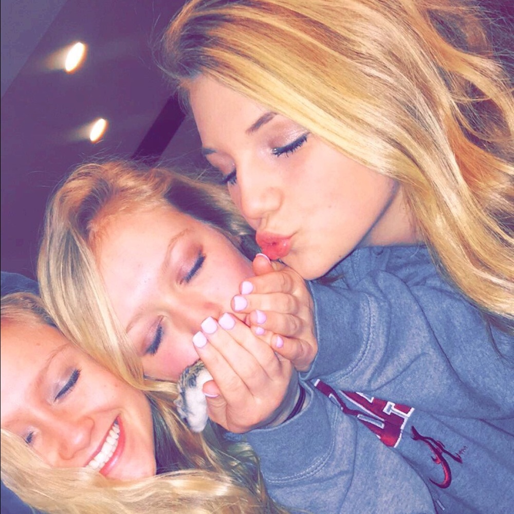 Meet your Posher, Cat