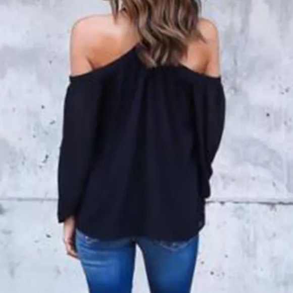 🎀sale🎀black Chiffon cut out shoulder - Picture 3 of 6