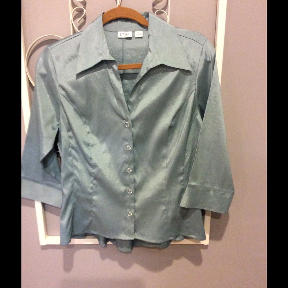 Cato button down shirt with 3/4 sleeves