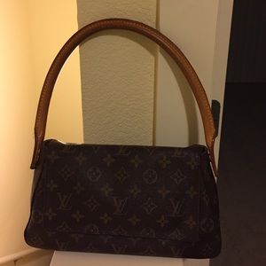 Real Louis Vuitton loop bag