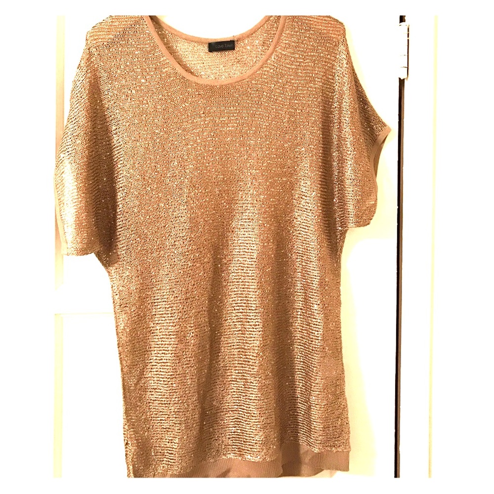 Gold!! Woven sweater, short sleeves worn once.