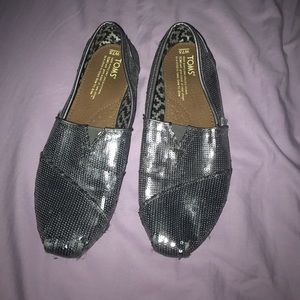 Sparkly Toms shoes