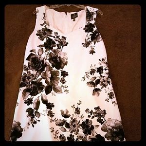 Pink and black/grey dress