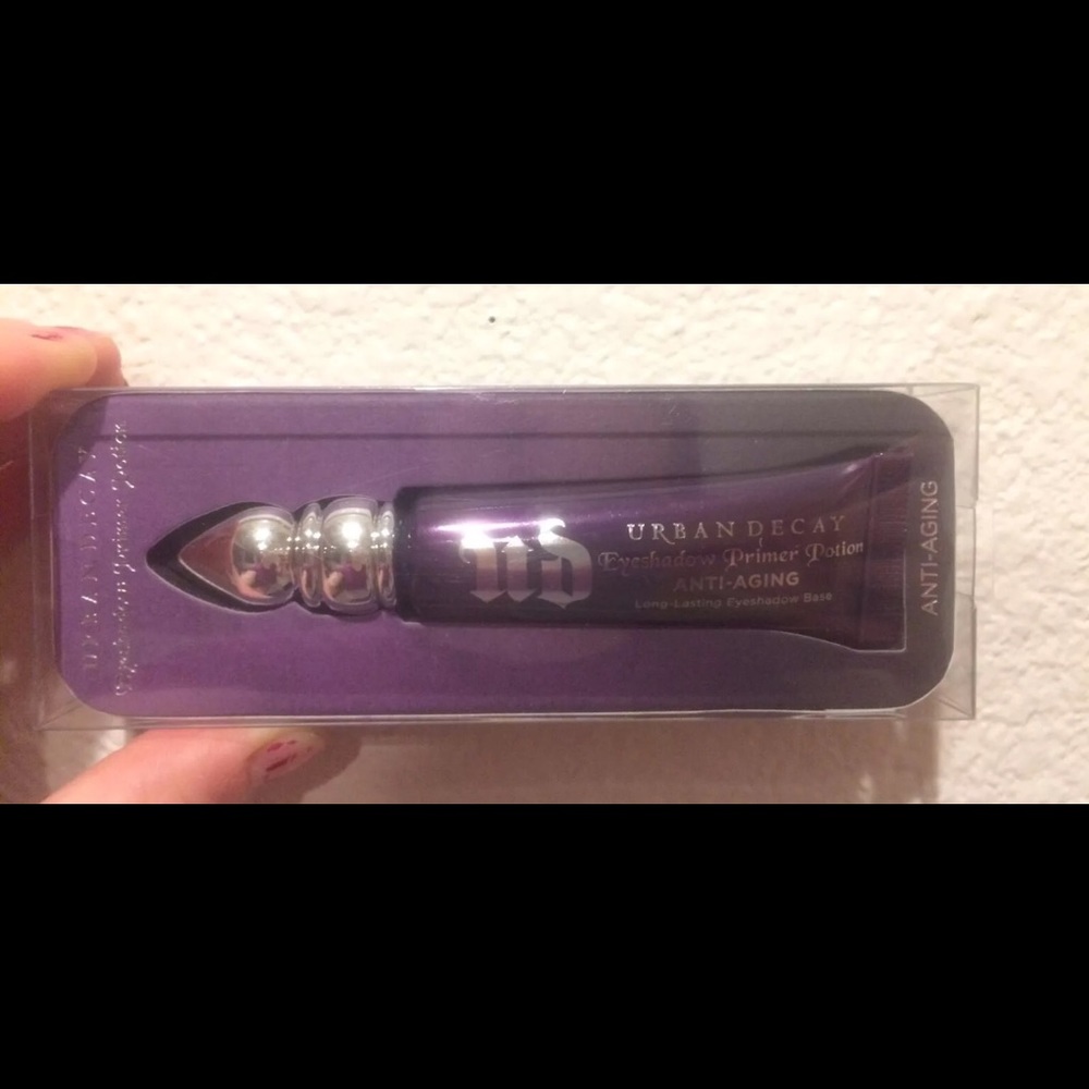 Brand new Urban Decay Anti Aging Eye Primer