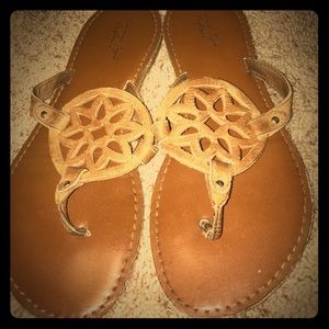 American Eagle sandals