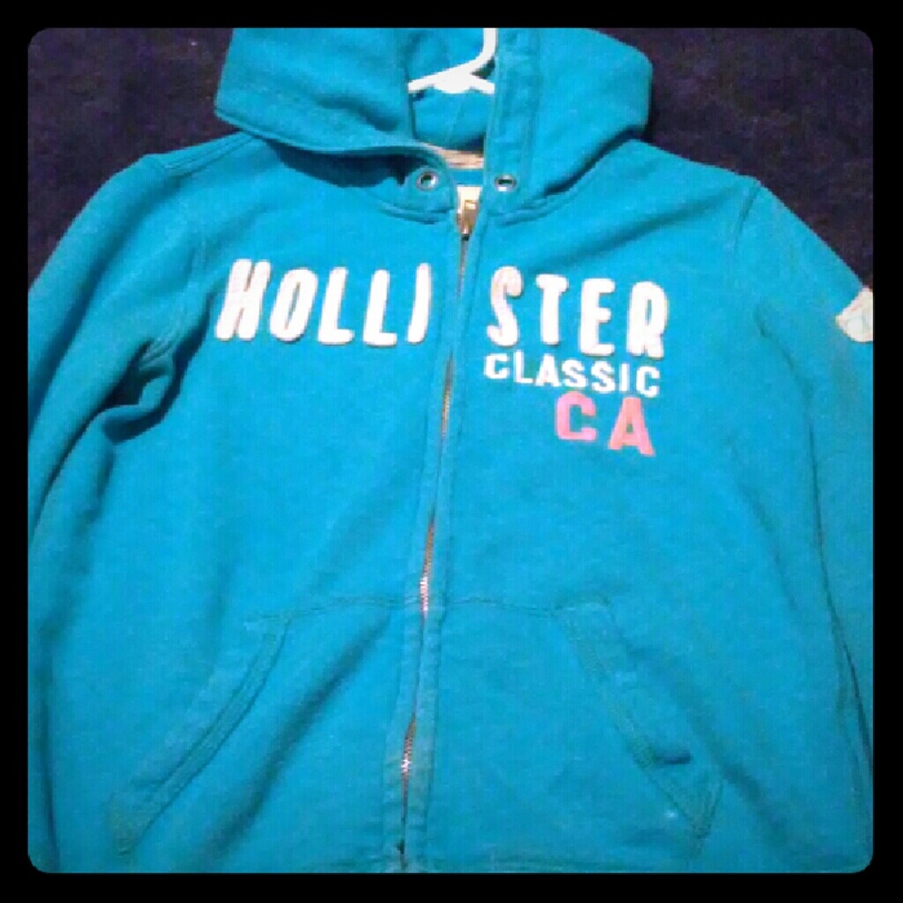 Hollister Zip up