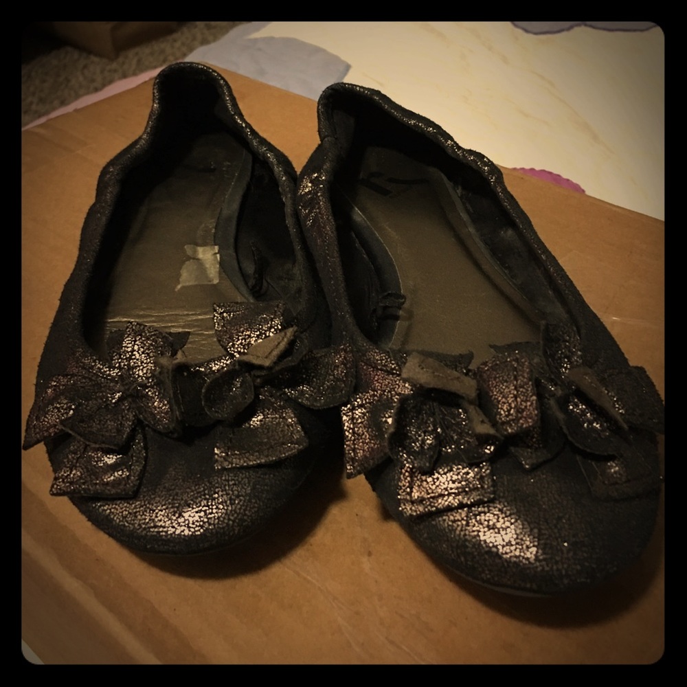 Report Metallic Bronze Ballet Flats. Size 8.5