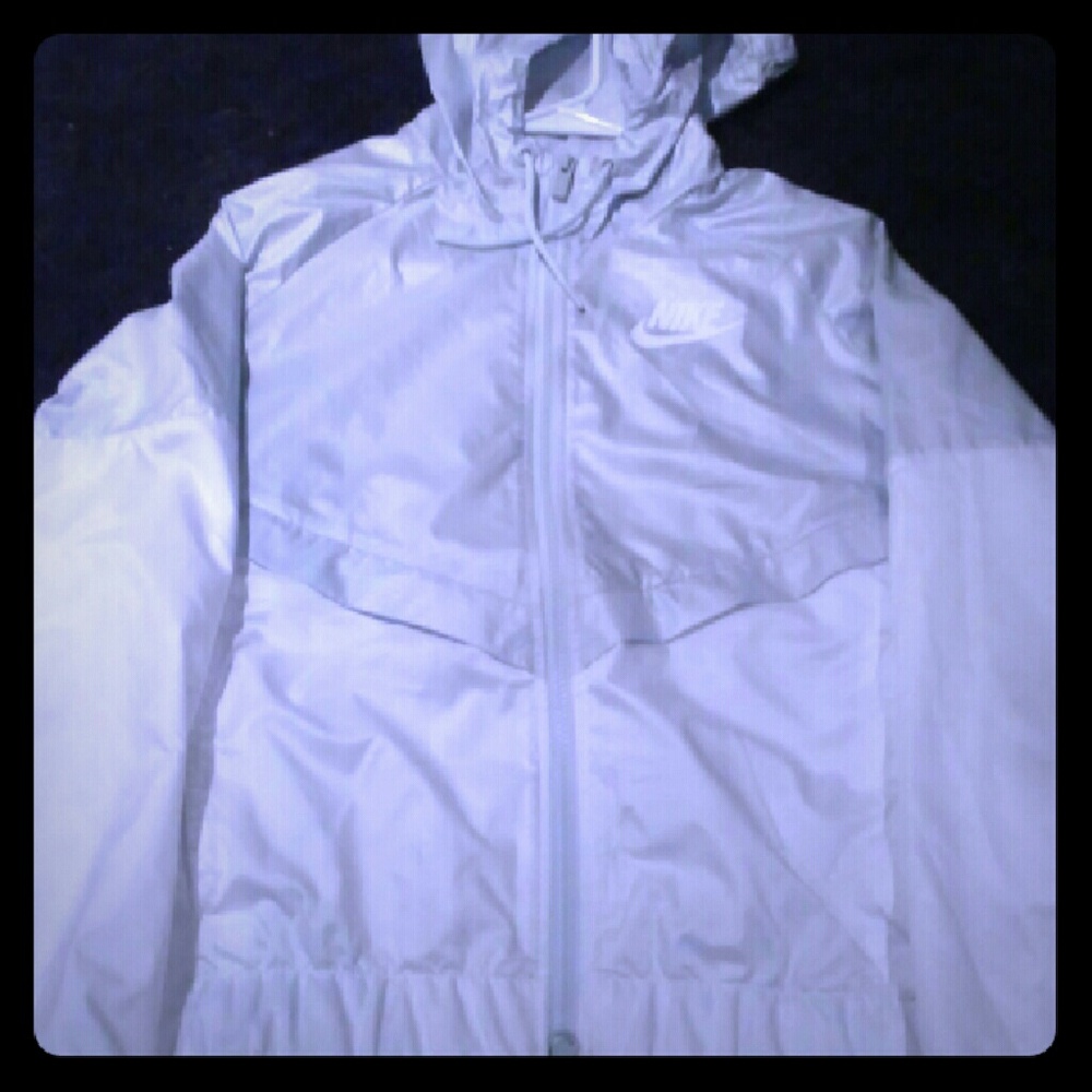Nike windrunner jacket