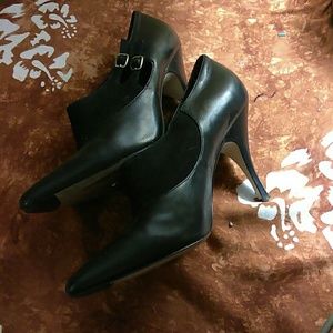 Banana Republic Black Leather and Suede Shoes